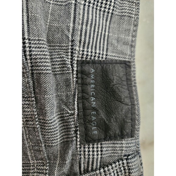 American Eagle Super Stretch Hi-Rise Mini Skirt Black White Houndstooth Size 4 - Picture 3 of 8